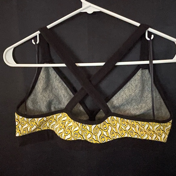 2-piece, boy short swimsuit. knitted material. - Picture 3 of 5